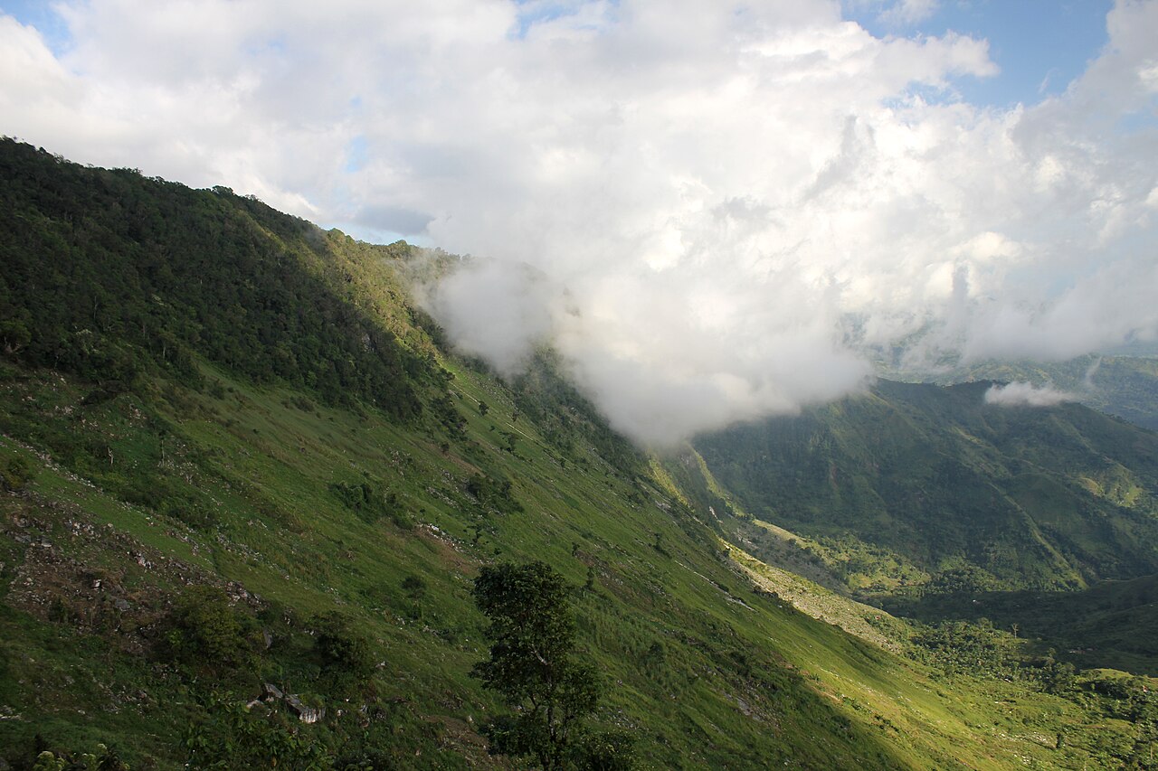 Géographie d’Haïti : Reliefs , climat et régions naturelles.